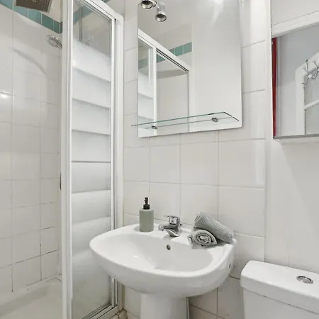 La Seine & Rivoli - Cityapartmentstay Apartment *